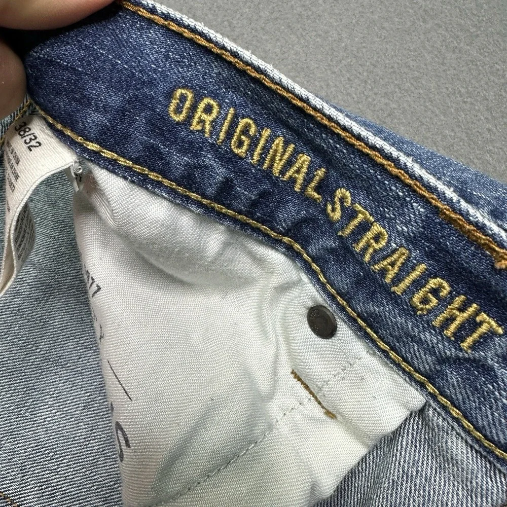 American Eagle Jeans Mens 38x32 Original Straight Light Blue Denim 100% Cotton